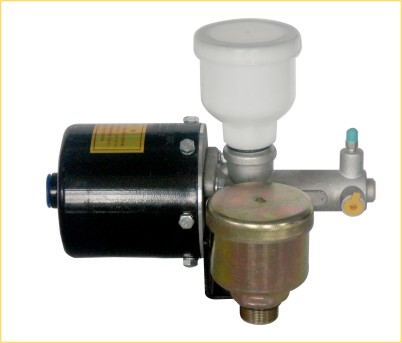 64  209厦工30空气加力泵（铝）.jpg