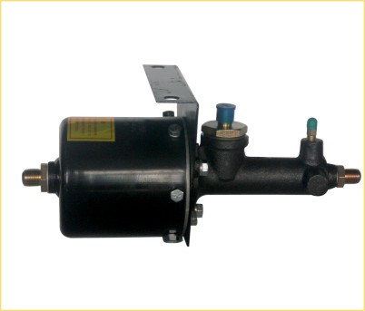 67  209成工30B-2(前）空气加力泵.jpg